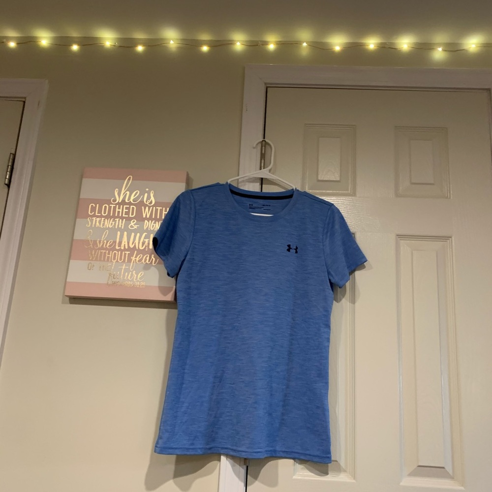 Blue Under Armour T-shirt